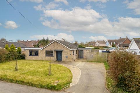 2 bedroom detached bungalow for sale, Skinners Lane, Harleston IP20