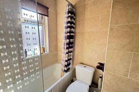 5 bedroom terraced house to rent, Leeds LS6