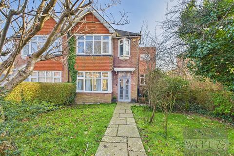 16 Ashbrook Road, St Leonards-on-sea, TN37 7EH