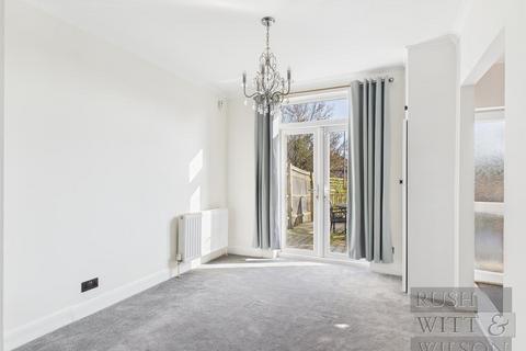 16 Ashbrook Road, St Leonards-on-sea, TN37 7EH