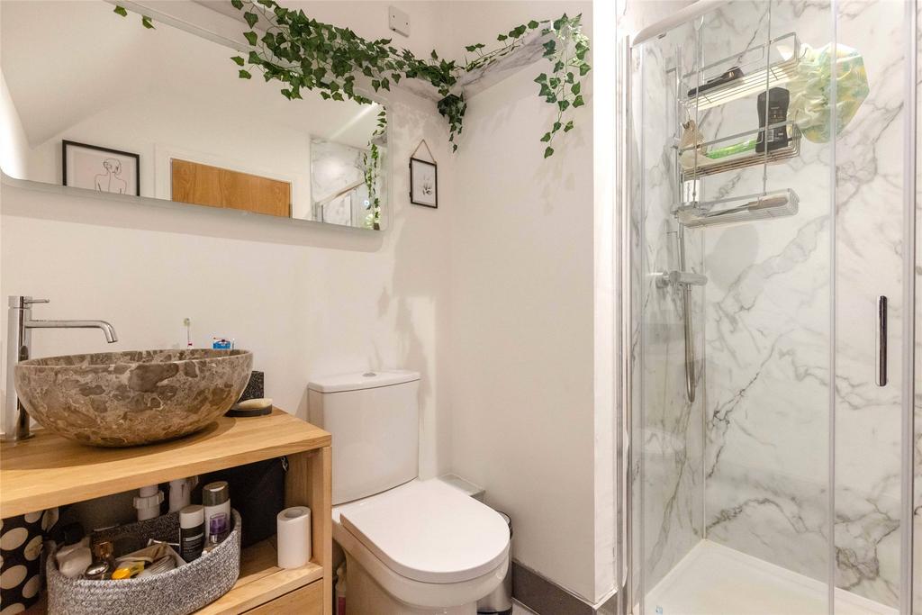 Ensuite Shower