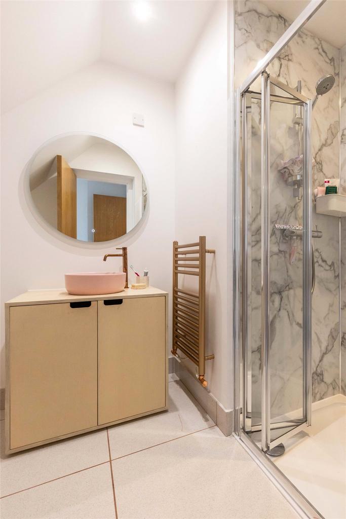 Ensuite Shower