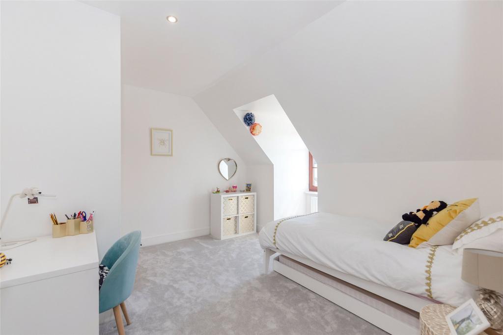 Double Bedroom 4