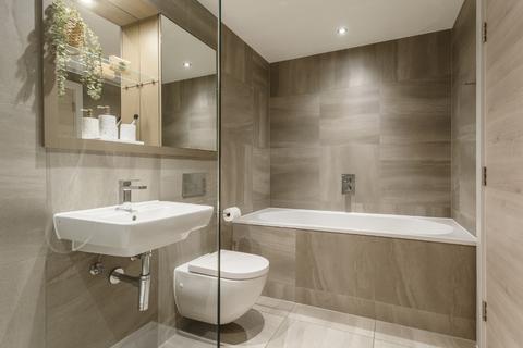 3 bedroom flat to rent, at Angel Gardens, 1 Rochdale Road M4