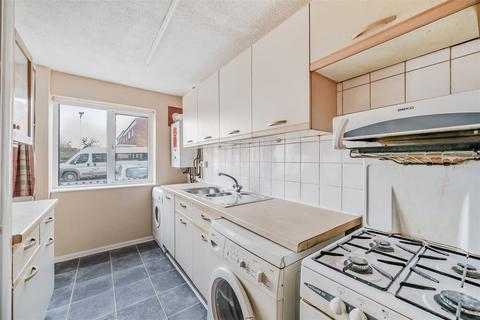 52 Bents Close, Clapham, Bedford, MK41 6DY