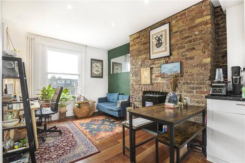 81e Downs Road, London, E5 8DS