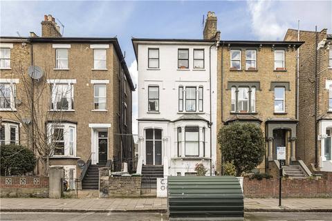 81e Downs Road, London, E5 8DS