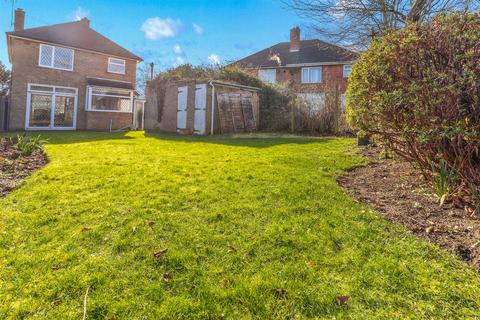 3 bedroom detached house for sale, Castlegate Avenue, Birstall, Leicester