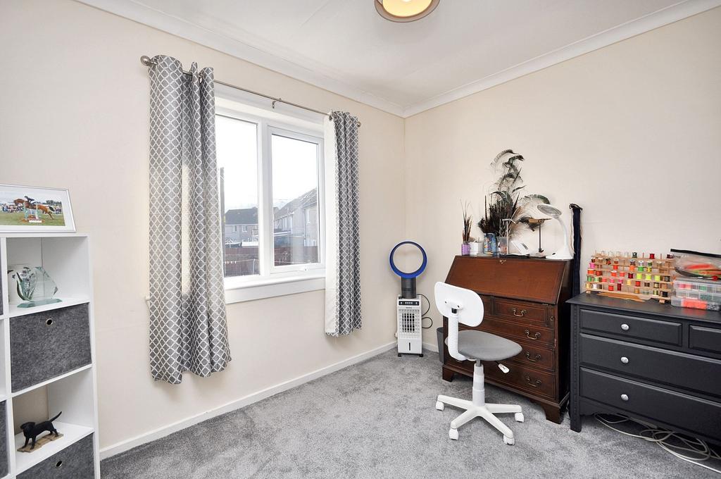 Bedroom 3/ Study