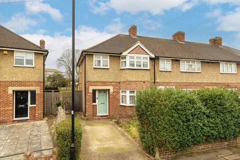 74 Grove Crescent, Feltham, TW13 6LZ