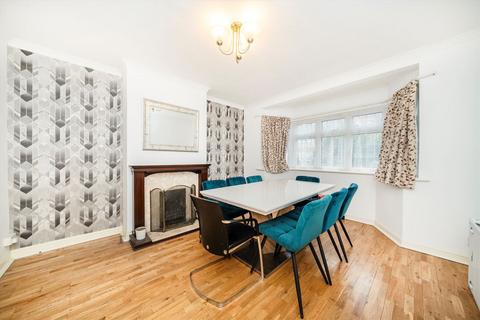 74 Grove Crescent, Feltham, TW13 6LZ