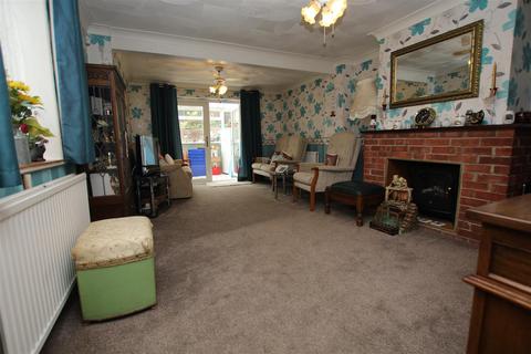 2 bedroom cottage for sale, Stoke Common Road, Bishopstoke, Eastleigh