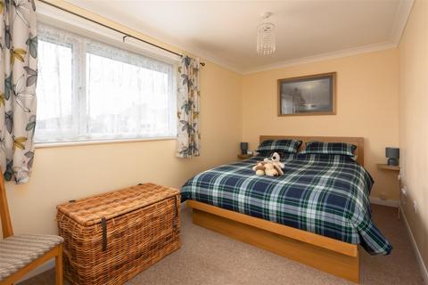 1 bedroom apartment for sale, Pier Avenue, Tankerton, Whitstable