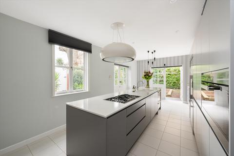 3 bedroom end of terrace house for sale, Bath Road, London, W4