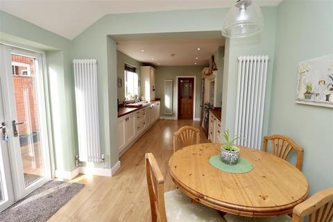 4 Beverley Road, Market Weighton, York, YO43 3JP
