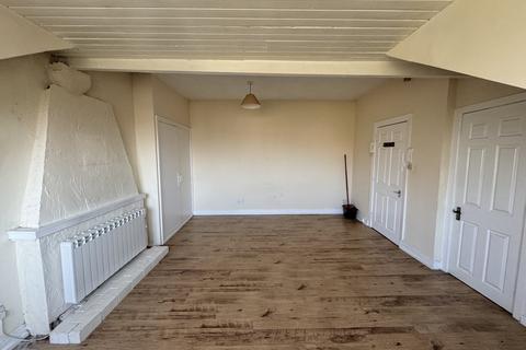 Studio to rent, Ashlands, Sale, M33 5PB