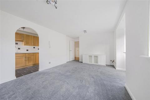 2 bedroom apartment to rent, Varsity Drive, Twickenham