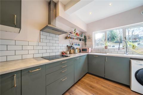 119 Cobden Road, London, SE25 5NU