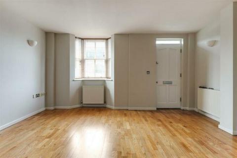 undefined, Grove Road, Mile End E3