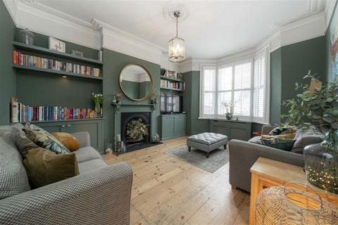 90 Stanley Road, Teddington, TW11 8TX
