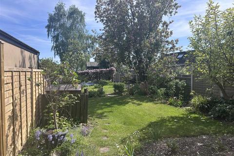 55 Barmby Road, Pocklington, York, YO42 2DW