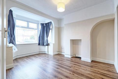 3 bedroom terraced house for sale, Joydon Drive, Chadwell Heath, Romford, RM6
