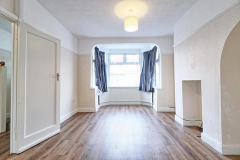 3 bedroom terraced house for sale, Joydon Drive, Chadwell Heath, Romford, RM6