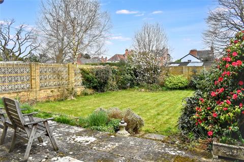 4 bedroom detached house for sale, Worcester Road, Worcestershire WR9