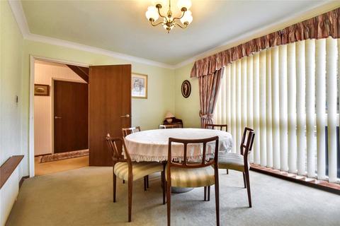 4 bedroom detached house for sale, Worcester Road, Worcestershire WR9