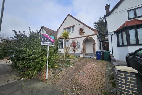 3 bedroom semi-detached house to rent, Wentworth road, Golders Green, NW11