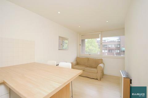 1 bedroom apartment to rent, Britten Close, Golders Green, NW11
