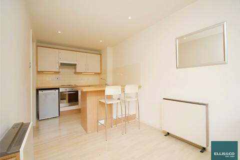 1 bedroom apartment to rent, Britten Close, Golders Green, NW11