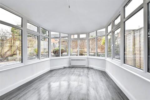 4 bedroom detached house for sale, Dodderhill Road, Worcestershire WR9