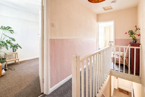 15 Somermead, Bristol, BS3 5QR