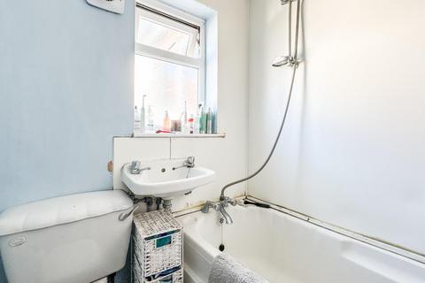 15 Somermead, Bristol, BS3 5QR