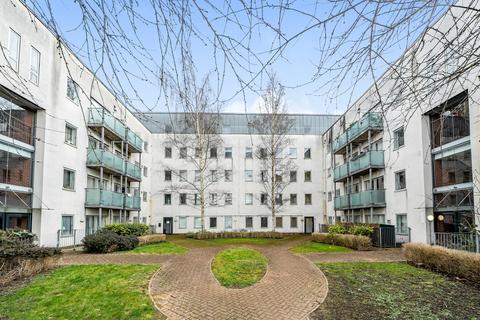 1 bedroom apartment for sale, Du Cane Road, London