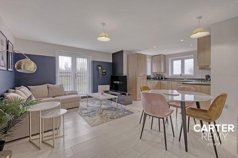 122 Clenshaw Path, Basildon, SS14 2FP