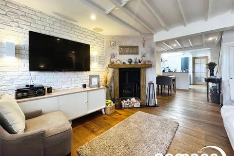 2 bedroom terraced house for sale, Westborough Road, Maidenhead, Berkshire