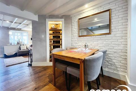 2 bedroom terraced house for sale, Westborough Road, Maidenhead, Berkshire