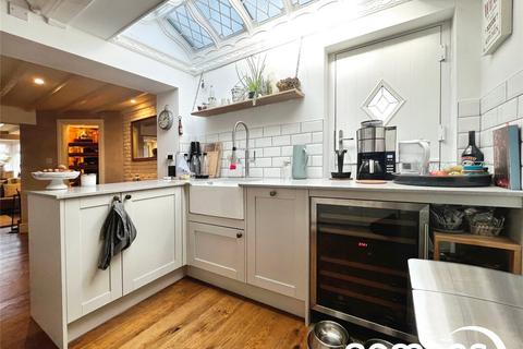 2 bedroom terraced house for sale, Westborough Road, Maidenhead, Berkshire