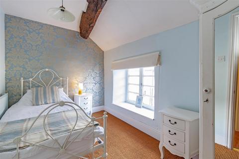 18 Fennel Street, Ashford In The Water, Bakewell, DE45 1QF