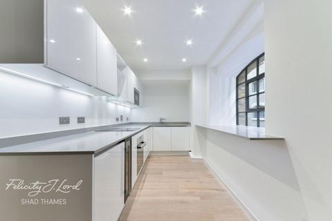 1 bedroom apartment for sale, Eagle Wharf, Shad Thames, SE1
