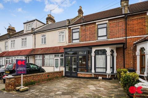 3 bedroom terraced house for sale, Woodlands Road, Ilford IG1