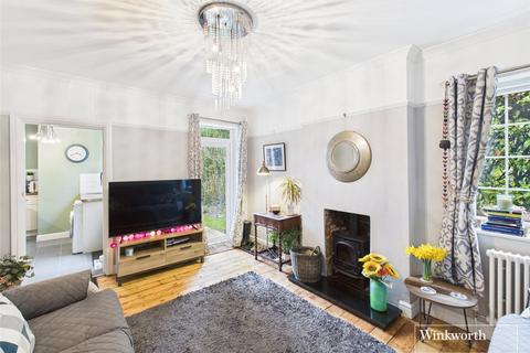 30 Holybrook Crescent, Reading, RG30 3LN