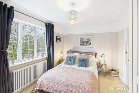 30 Holybrook Crescent, Reading, RG30 3LN