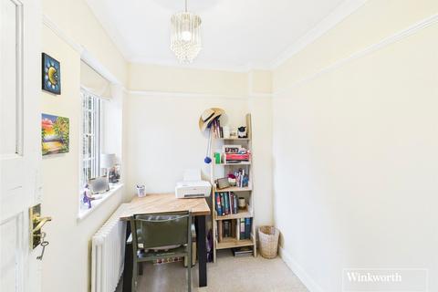 30 Holybrook Crescent, Reading, RG30 3LN