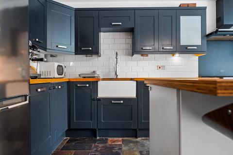 139 Summer Road, Thames Ditton, KT7 0QW