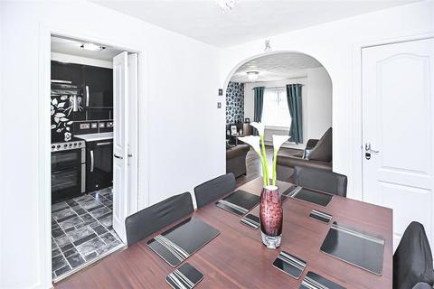 47 Linnet Drive, Leigh, WN7 2GE