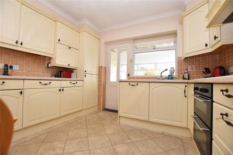 2 bedroom bungalow for sale, Croft House Avenue, Morley, Leeds, West Yorkshire