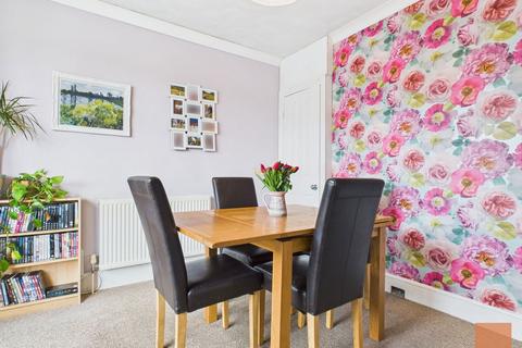 18 Lower Redannick, Truro, TR1 2JW